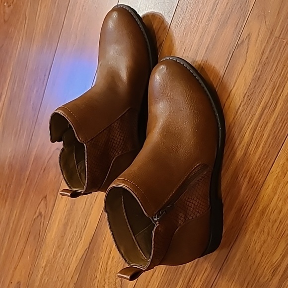 Sofft ankle boots size 6 - Picture 2 of 7